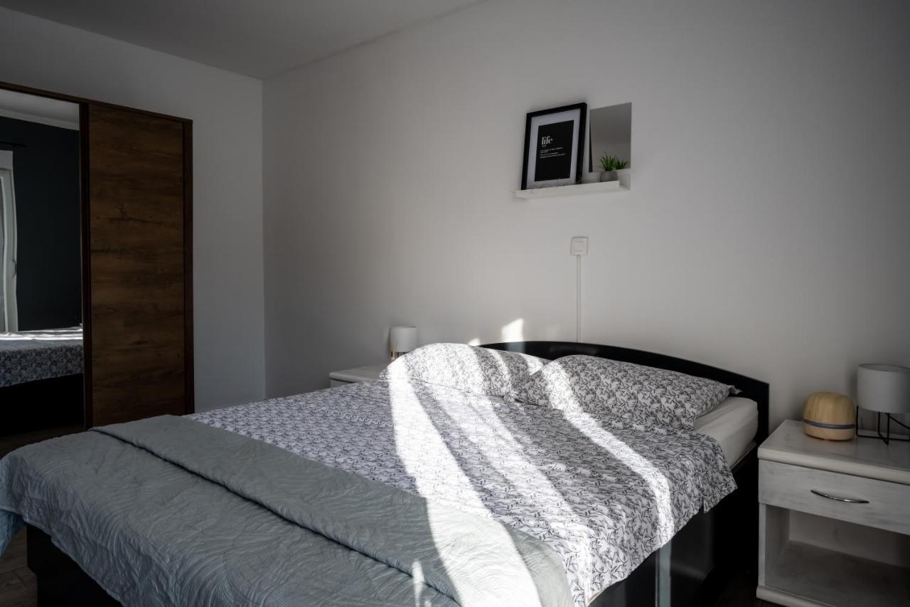 Hedonist Apartment Sibenik Exterior photo